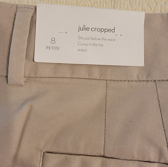 NWT Loft Ladies Julie Cropped Khaki Pant - Picture 4 of 4